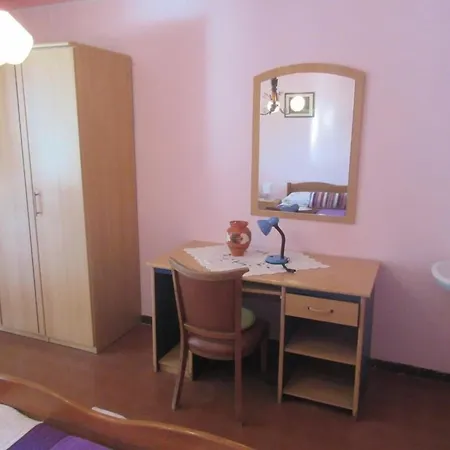 Fuer 6 Personen Ca 60 Qm In Rovinj, Istrien Istrische Riviera Apartment