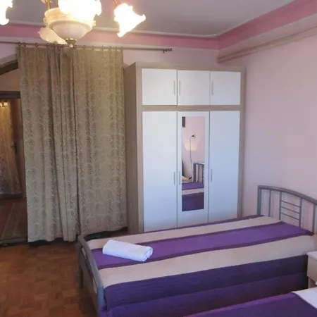 Apartment Fuer 6 Personen Ca 60 Qm In Rovinj, Istrien Istrische Riviera *
